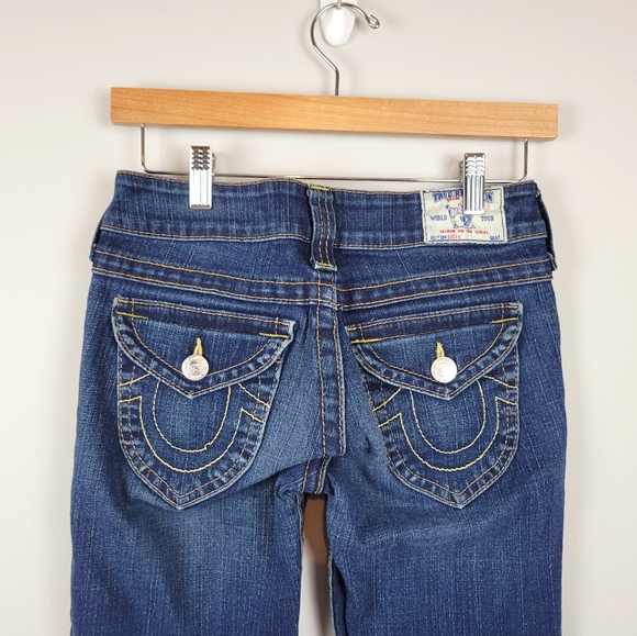 True Religion Becky Straight Raw Hem Jean Size 25 - Picture 4 of 7